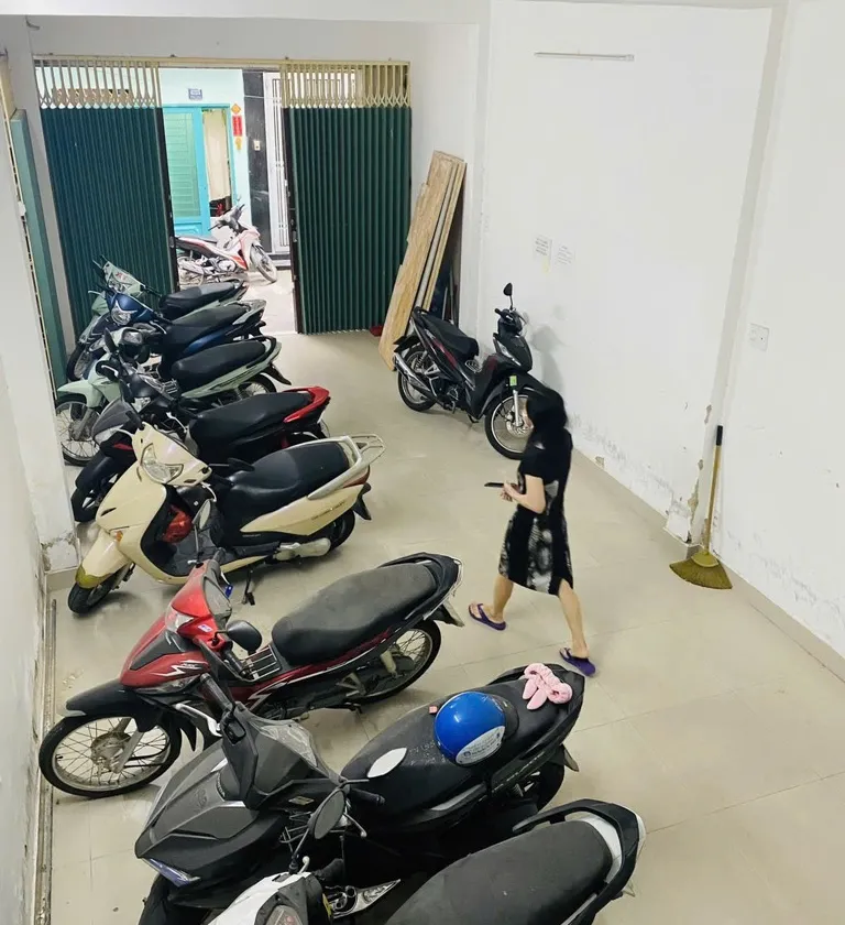 Nhà riêng 4 tầng 8 phòng ngủ tại trung tâm Quận 10, giá ưu đãi 9.2 tỷ... Bán nhà riêng tại Diên Hồng, Hồ Chí Minh 01