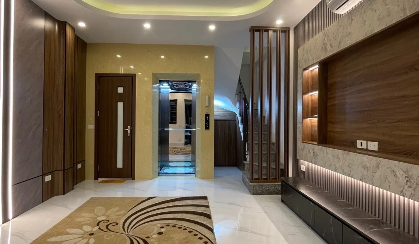 10,5 Tỷ Nhà 7 tầng lung linh tại Nguyễn Đức Cảnh - Cơ hội sở hữu cực hiếm... Bán nhà riêng tại Tương Mai, Hà Nội 01