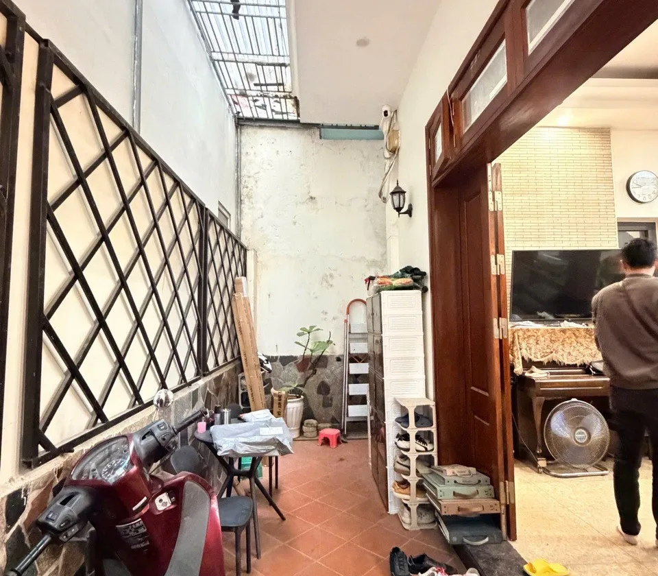 Nhà Góc Thoáng, Sân Riêng, Cuộc Sống Tiện Nghi Tại Ba Đình... Bán nhà riêng tại Ba Đình, Hà Nội 01