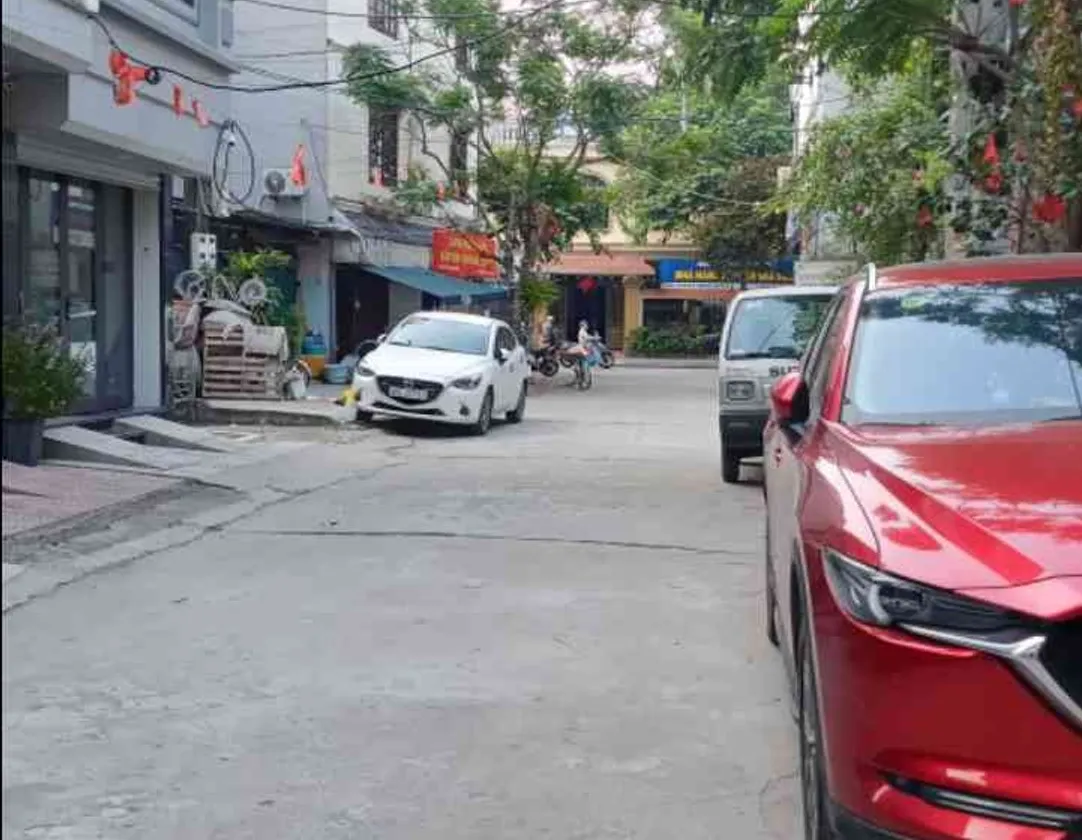 Nhà 6 tầng hiện đại gần phố Việt Hưng, thang máy, ô tô đỗ cửa... Bán nhà riêng tại Việt Hưng, Hà Nội 01