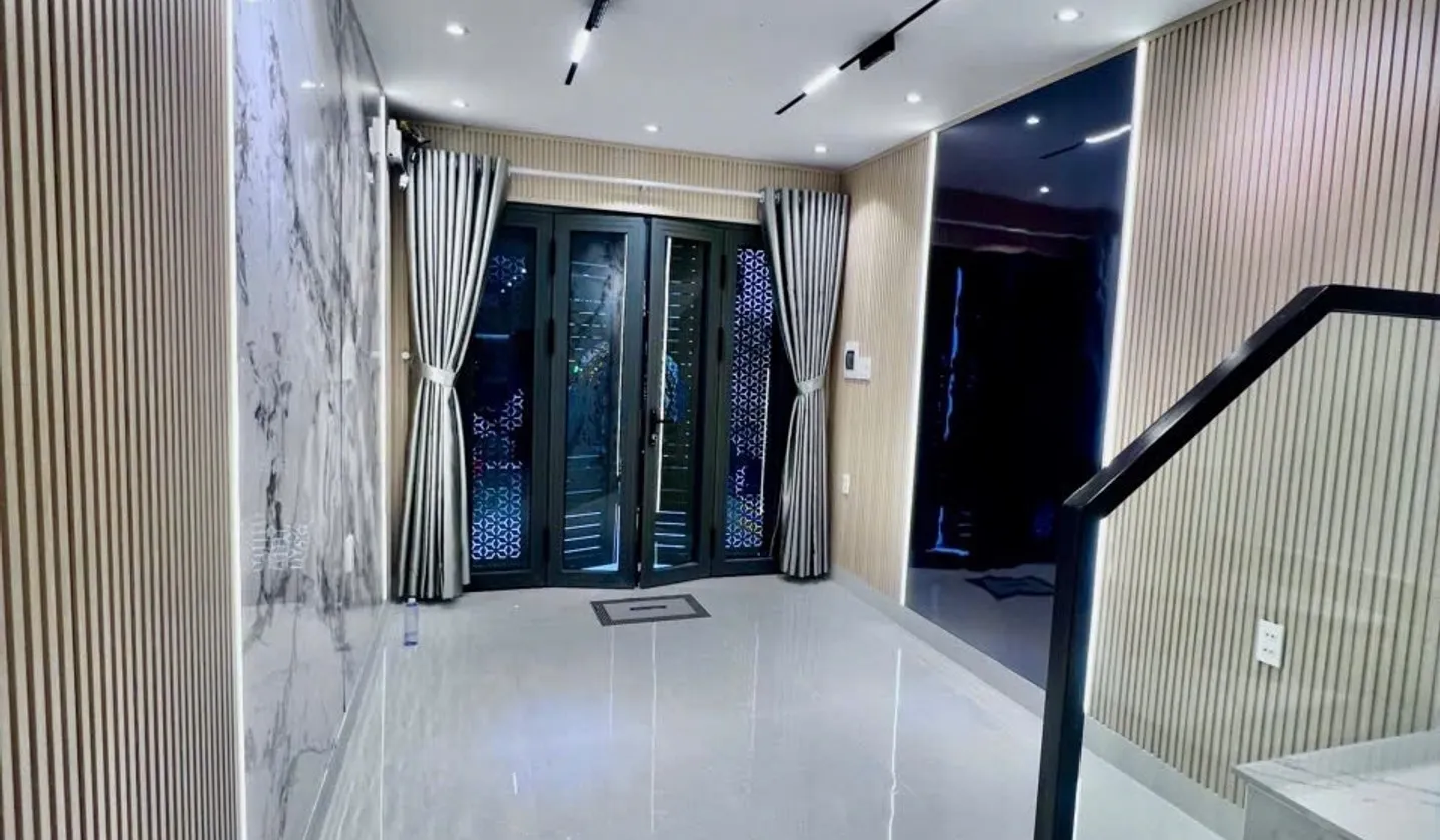 Bán nhà riêng 2 tầng diện tích 27m2 tại Phường 10, Tân Bình với pháp lý đầy đủ... Bán nhà riêng tại Bảy Hiền, Hồ Chí Minh 01