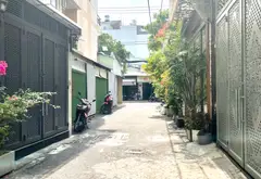 CHDV 5 tầng, Công Viên Làng Hoa, Lê Văn Thọ, 17 phòng cho thuê, Thu 100tr/th... Bán nhà riêng tại Thông Tây Hội, Hồ Chí Minh 07