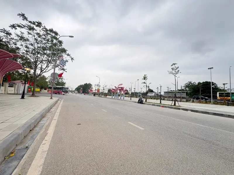 🌺3 BƯỚC RA PHỐ-50M RA ĐƯỜNG VÕ VĂN KIỆT-BÁN KÍNH 100M TIỆN ÍCH HƯỞNG CHỌN🌺
 Kim Chung... Bán owner_side tại Thiên Lộc, Hà Nội 01
