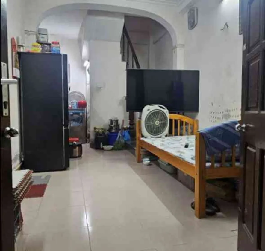 Nhà nhỏ xinh, vị trí vàng Khương Đình, giá hợp lý... Bán nhà riêng tại Khương Đình, Hà Nội 01