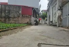 Bán đất LONG BIÊN lô góc diện tích 53m2. Đường thông ô tô, gần chợ cạnh trường học. Giá nhỉnh 3 tỷ... Bán đất tại Việt Hưng, Hà Nội 02