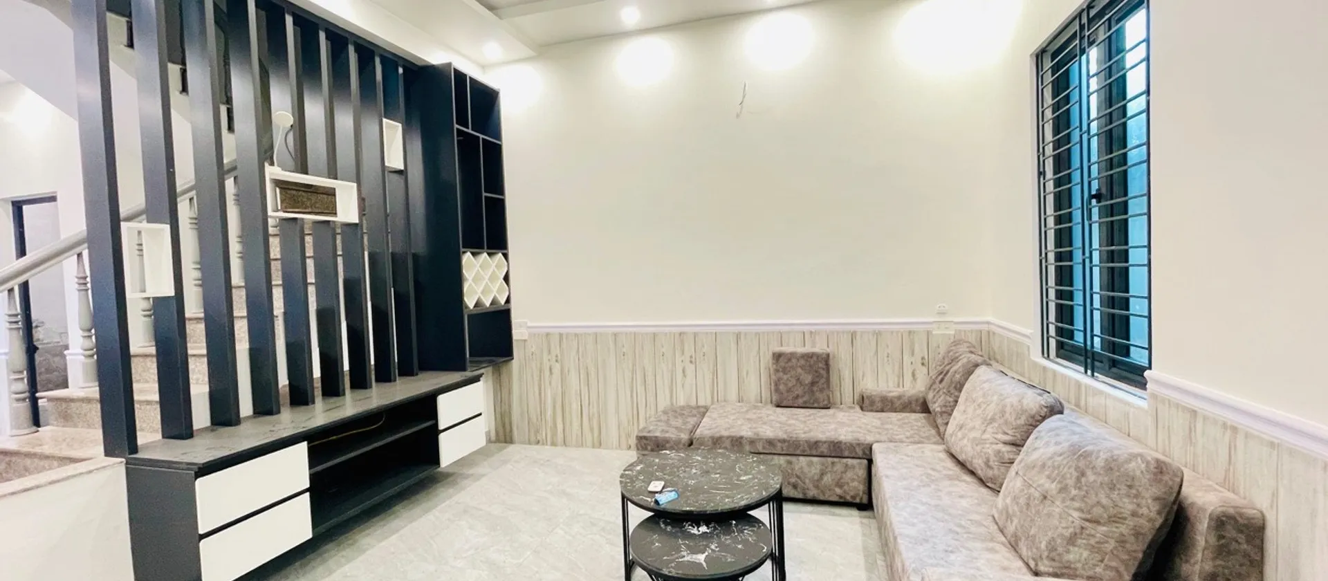 Bán nhà riêng 3 tầng lô góc tại An Biên, Hải Phòng với vị trí đắc địa... Bán nhà riêng tại An Biên, Hải Phòng 01