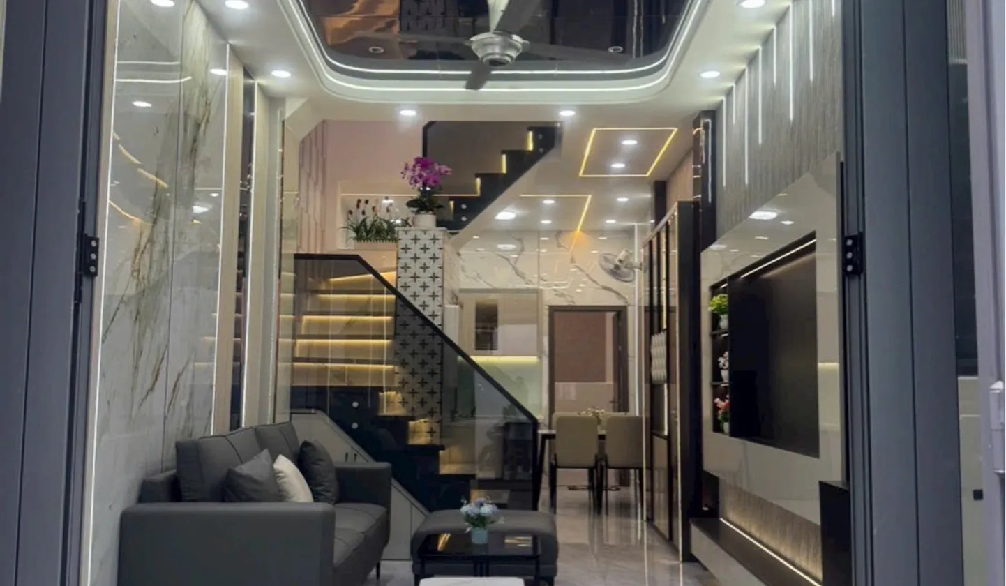 BÁN NHÀ GẦN PHAN HUY ÍCH GÒ VẤP 3PN FULL NỘI THẤT, HXH, NHỈNH 5 TỶ TL... Bán nhà riêng tại An Hội Tây, Hồ Chí Minh 01