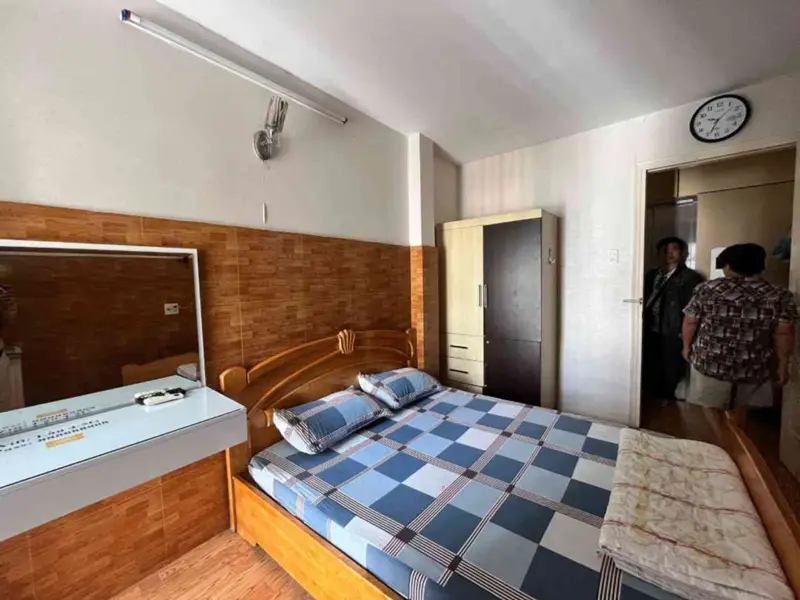 CON GÀ ĐẺ TRỨNG VÀNG 704/ NGUYỄN ĐÌNH CHIỂU 
DTSD. 162 m2
GIÁ 8.5 TỶ... Bán nhà riêng tại Bàn Cờ, Hồ Chí Minh 01