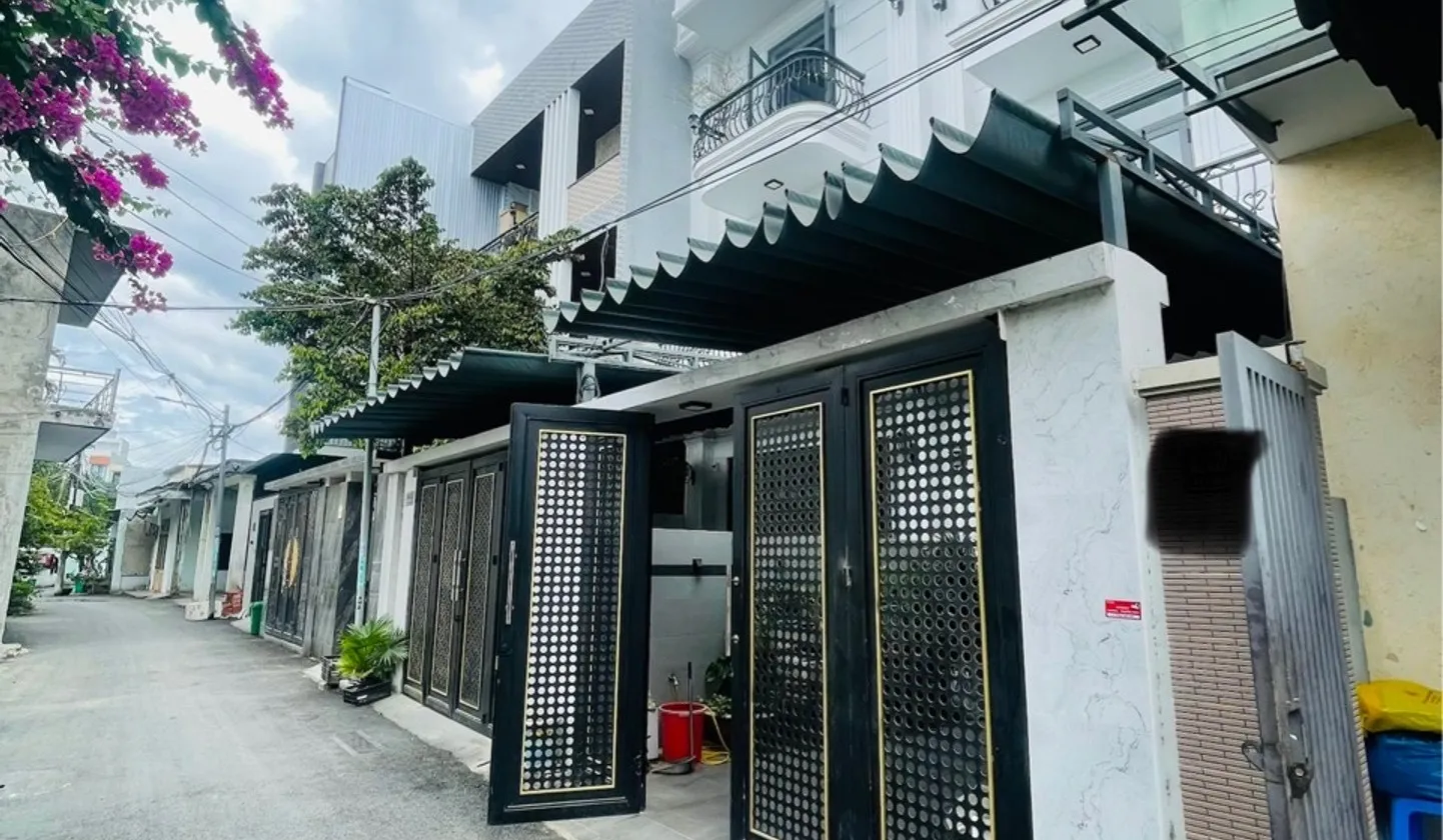 Nhà 3 tầng kiên cố gần biển, tiện nghi đầy đủ tại Tô Hiệu... Bán nhà riêng tại Hòa Khánh, Đà Nẵng 01