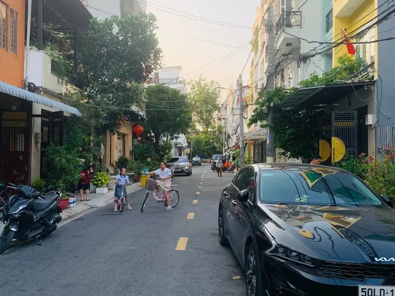 Nhà mặt phố Huỳnh Thị Đồng giá sốc 3 tầng tiện kinh doanh... Bán nhà mặt phố tại Nhà Bè, Hồ Chí Minh 01