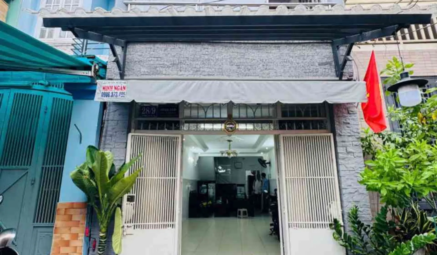 Cơ hội sở hữu nhà 2 tầng kiên cố khu VIP Quận 8 giá tốt... Bán nhà riêng tại Chánh Hưng, Hồ Chí Minh 01