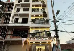 Nhà mặt phố Tân Thới Nhất 7 tầng sang trọng,thang máy hiện đại nội thất đầy đủ... Bán nhà mặt phố tại Đông Hưng Thuận, Hồ Chí Minh 01