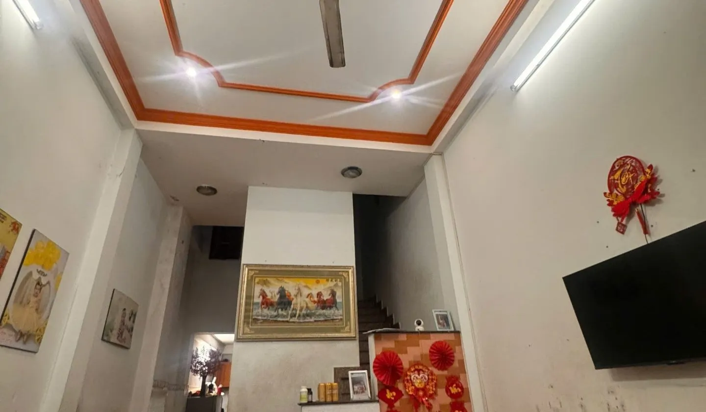 Bán nhà riêng 5 tầng diện tích 50m² tại khu vực Lạc Long Quân... Bán nhà riêng tại Bảy Hiền, Hồ Chí Minh 01