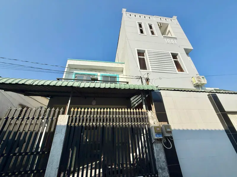 Bán nhà riêng 2 tầng 136.4m² Tỉnh Lộ 43, hướng Tây Nam, giá 3.3 tỷ... Bán nhà riêng tại Tam Bình, Hồ Chí Minh 01