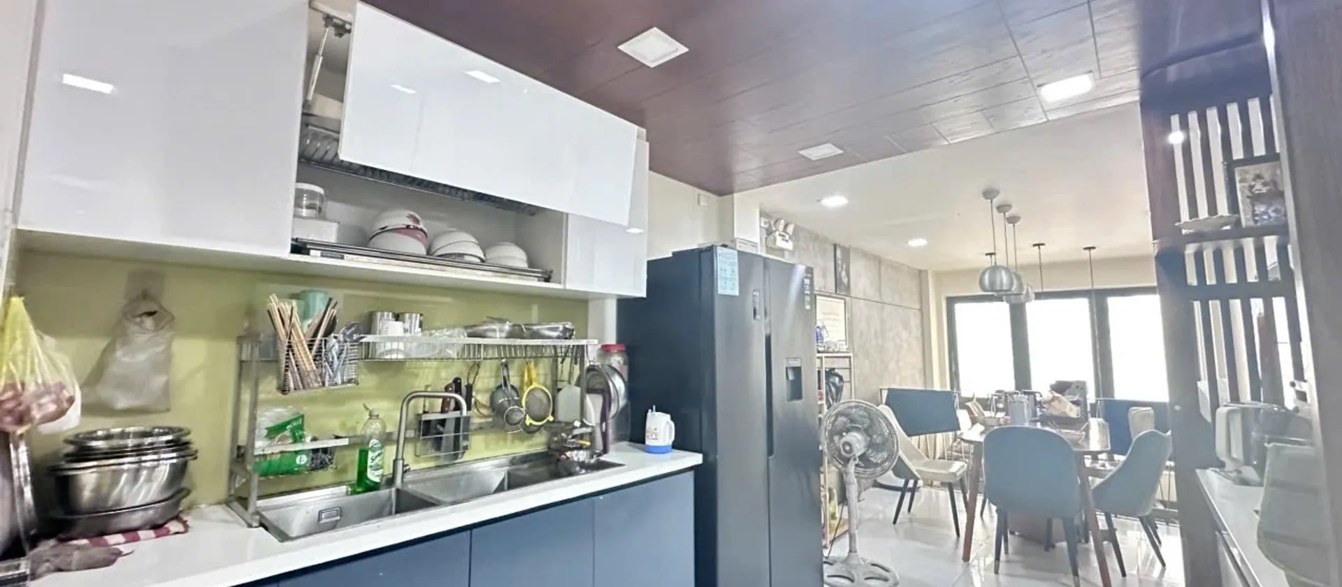 Nhà 5 tầng chuẩn BTCT, hẻm xe hơi sát Quận 1, giá tốt Quận 8... Bán nhà riêng tại Chánh Hưng, Hồ Chí Minh 01