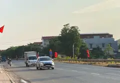 CÔ CHÚ " KHÔNG CÓ LƯ.Ơ.NG HƯU" GIỜ KIẾM 30 TRIỆU/ THÁNG CHỈ NHỜ MUA ĐÚNG CĂN NHÀ NHƯ NÀY …... Bán nhà mặt phố tại Lạng Giang, Bắc Ninh 01