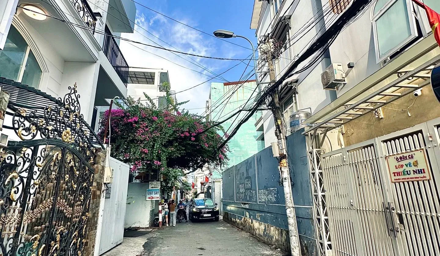 Bán nhà 3 tầng có Sân thượng, Hẻm xe hơi, Nguyễn Văn Nghi - Lê Lai, P4 Gò Vấp, 3 Tỷ... Bán nhà riêng tại Hạnh Thông, Hồ Chí Minh 01