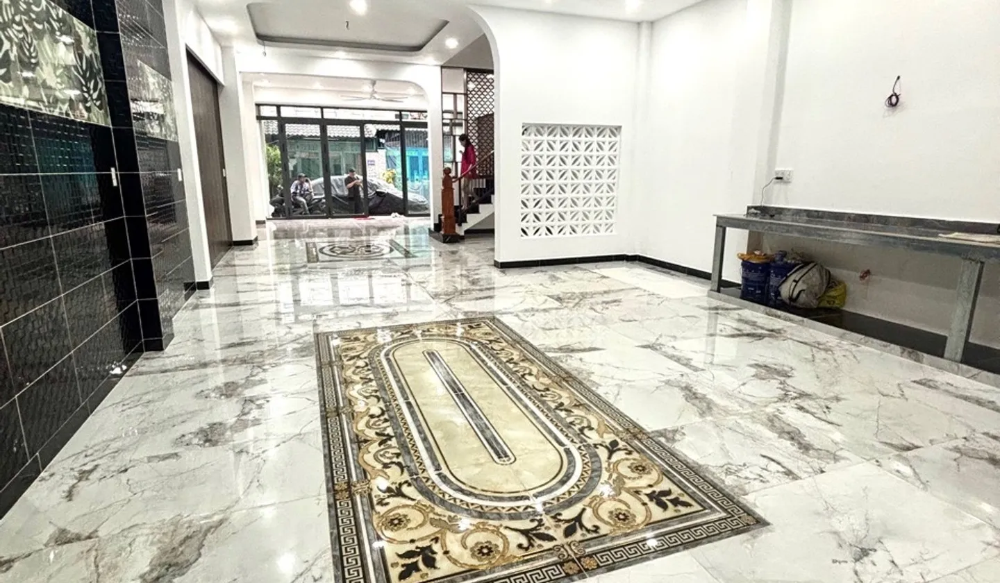 Cơ Hội Vàng Cho Cuộc Sống Tiện Nghi Tại Liên Khu 4-5!... Bán nhà riêng tại Bình Tân, Hồ Chí Minh 01