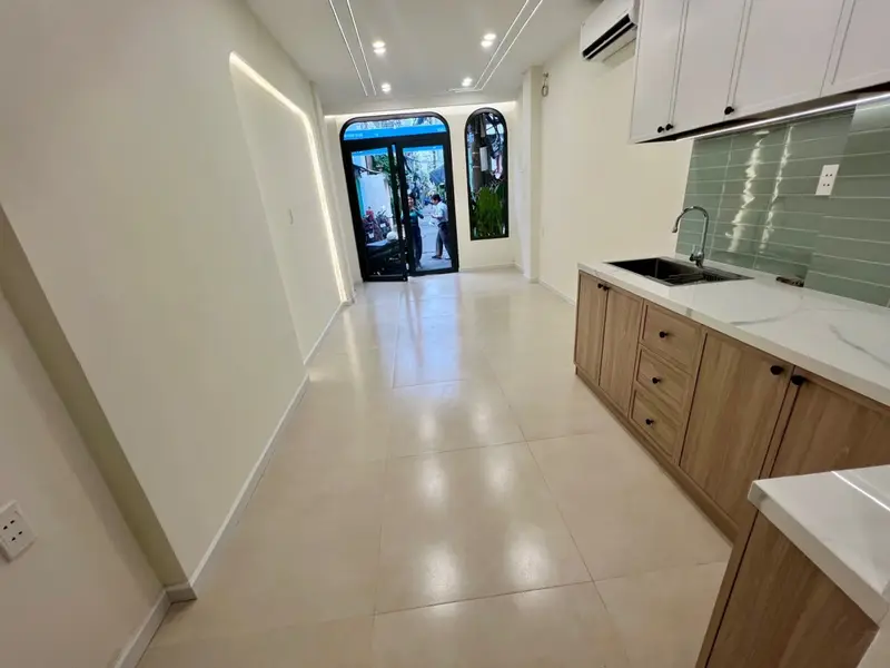 Cơ hội hiếm có sở hữu nhà riêng mặt tiền chợ Tân Hưng giá tốt... Bán nhà riêng tại Tân Hưng, Hồ Chí Minh 01