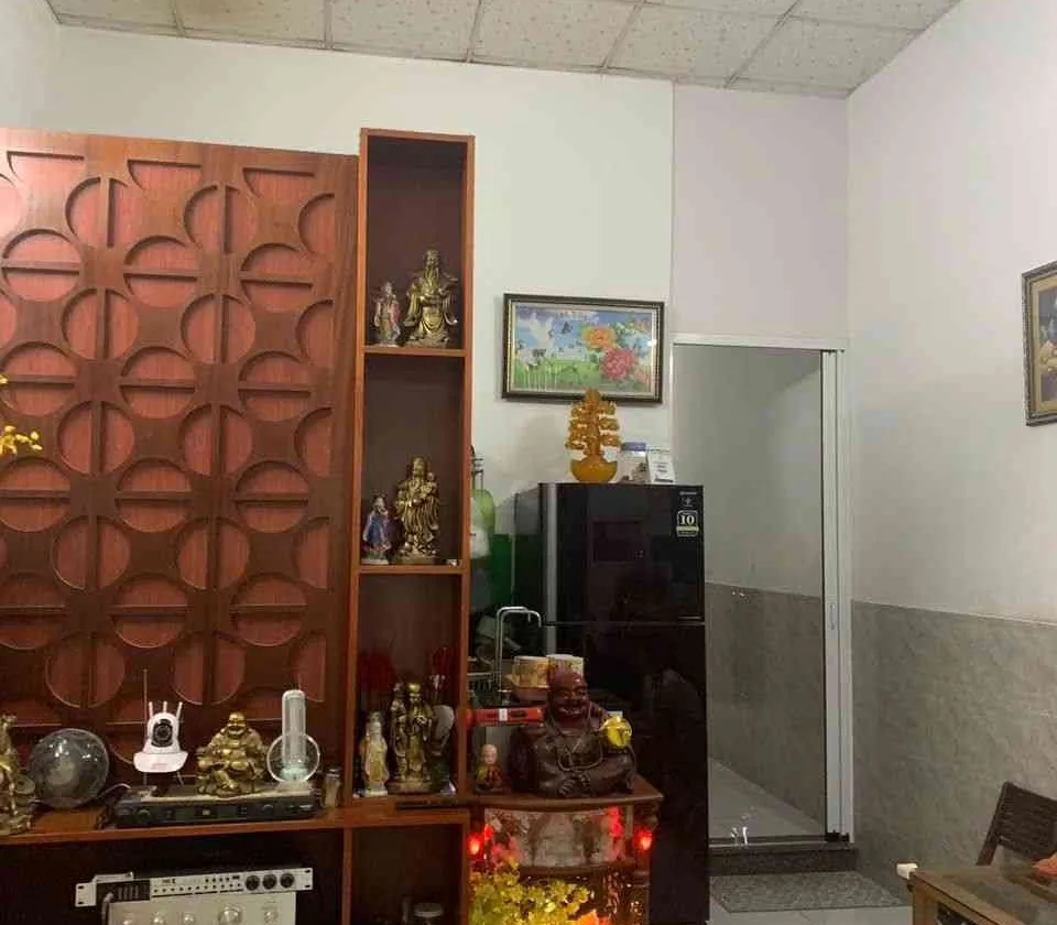 Chuyển nhượng Nhà Cù Chính Lan, diện tích 50m², giá nhỉnh 3 tỷ. ( bằng căn hộ nhỏ)

Vị trí gần chợ... Bán nhà riêng tại Thanh Khê, Đà Nẵng 01