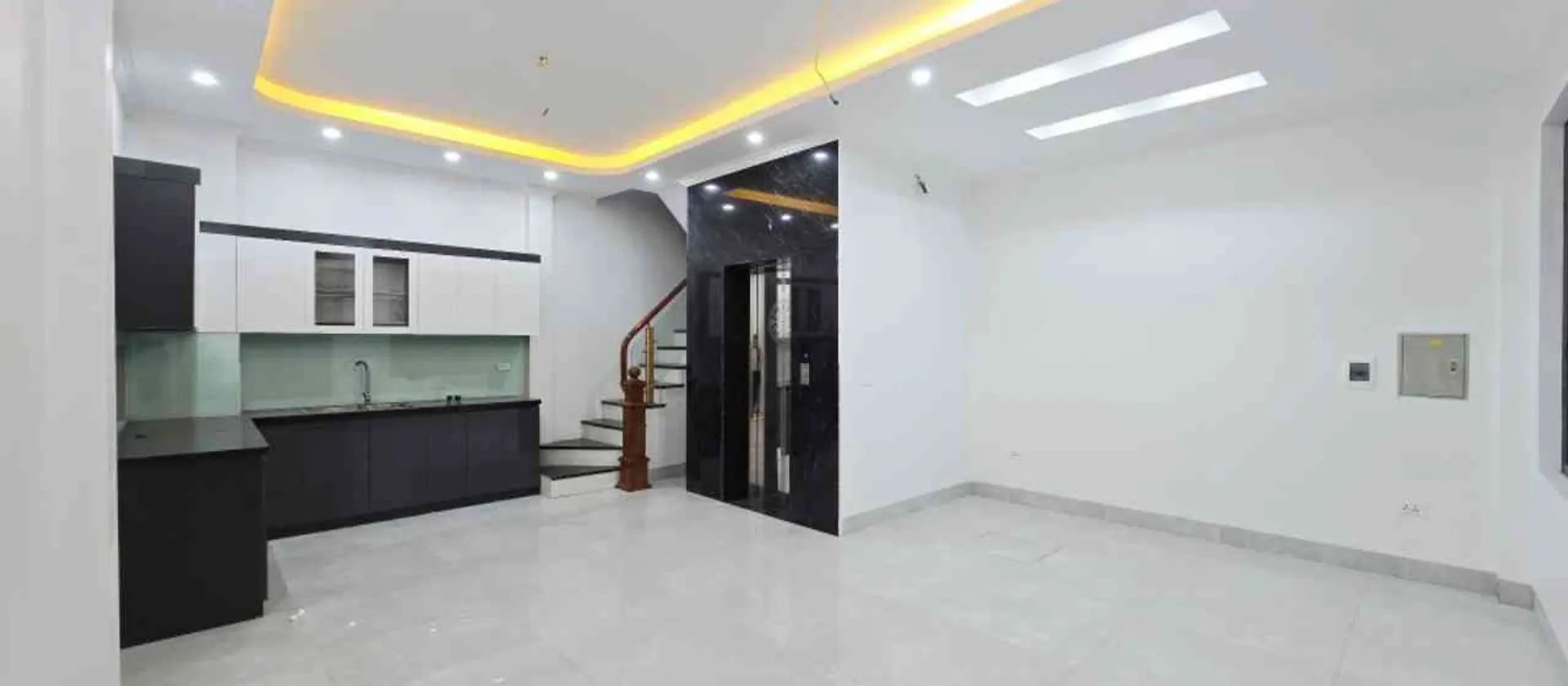 Bán nhà riêng 5 tầng lô góc hướng Đông Nam tại phường Phúc Lợi, có thang máy... Bán nhà riêng tại Phúc Lợi, Hà Nội 01