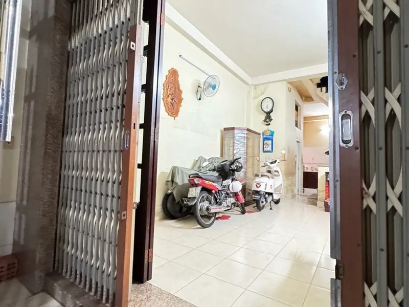Nhà 4 tầng 4PN, HXH Lạc Long Quân-p.11- Tân Bình giá 8,9 tỷ... Bán nhà riêng tại Bảy Hiền, Hồ Chí Minh 01