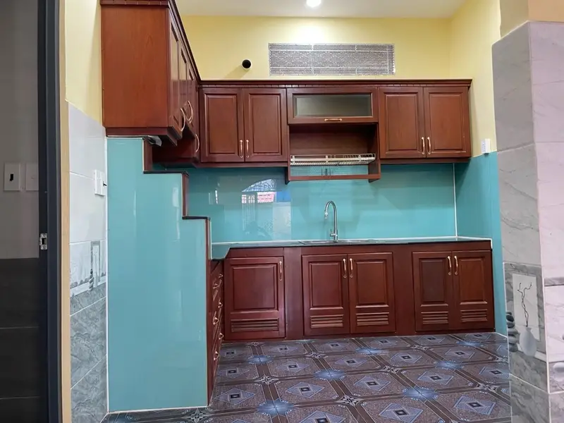 NHÀ NGAY CHỢ 200 - 56M2 - CHỈ 4.54T - NGANG 4M - NỞ HẬU - THU 180TR/NĂM... Bán nhà riêng tại Khánh Hội, Hồ Chí Minh 01