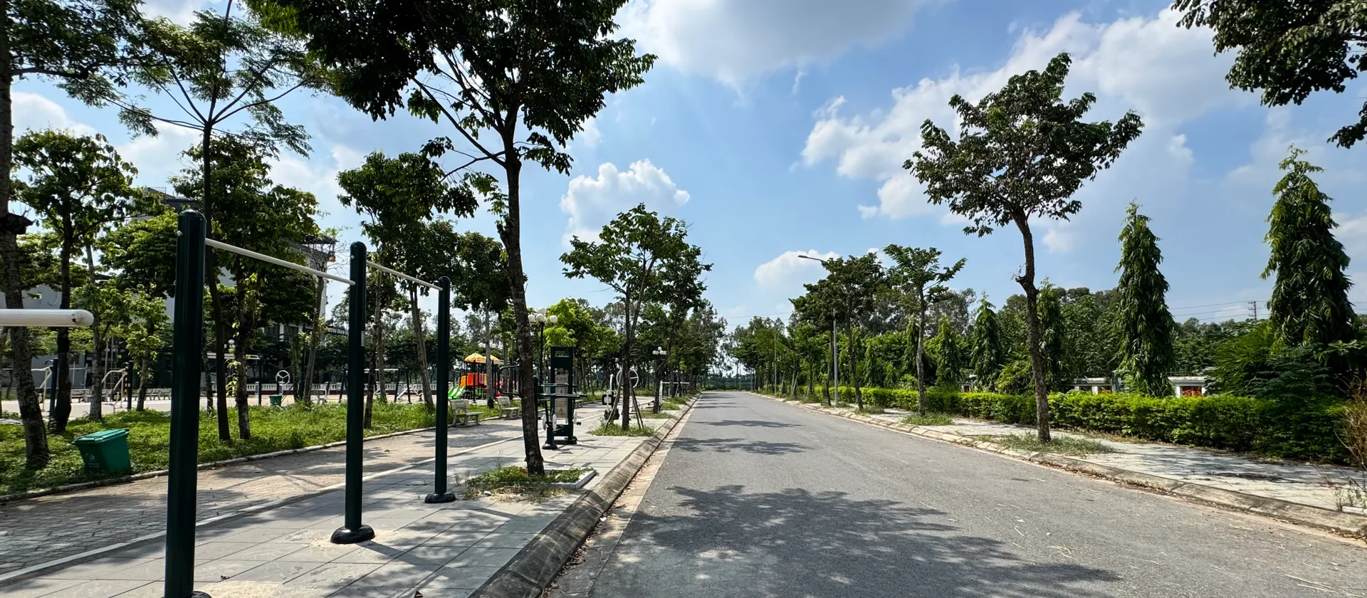 Bán nhà riêng 3 tầng 120m tại Thôn Nhuế, Kim Chung, Đông Anh giá 10 tỷ đồng... Bán nhà riêng tại Thiên Lộc, Hà Nội 01