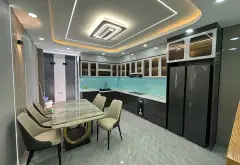 🔥 HẺM XE TẢI – NHÀ MỚI 4 TẦNG – FULL NỘI THẤT – 6,8 TỶ!
🏡 57m², ngang 4m × 15m, thiết kế hiện đại... Bán nhà riêng tại Thới An, Hồ Chí Minh 07
