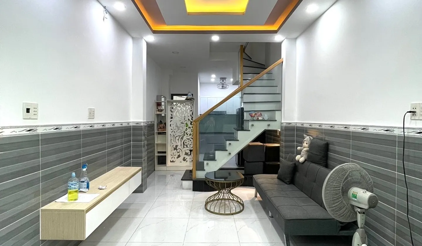 Bán nhà riêng 2 tầng tại phường An Hội Đông, diện tích 16m², giá 3.99 tỷ... Bán nhà riêng tại An Hội Đông, Hồ Chí Minh 01