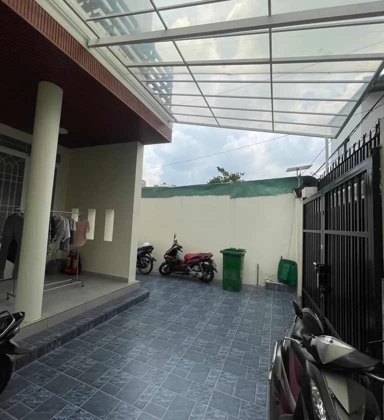 Bán nhà Lê Văn Lương có sẵn dòng tiền 80tr/tháng, 13 phòng, 3 tầng, có sân thoáng, 255m2 chỉ 22 tỷ... Bán nhà riêng tại Tân Hưng, Hồ Chí Minh 01