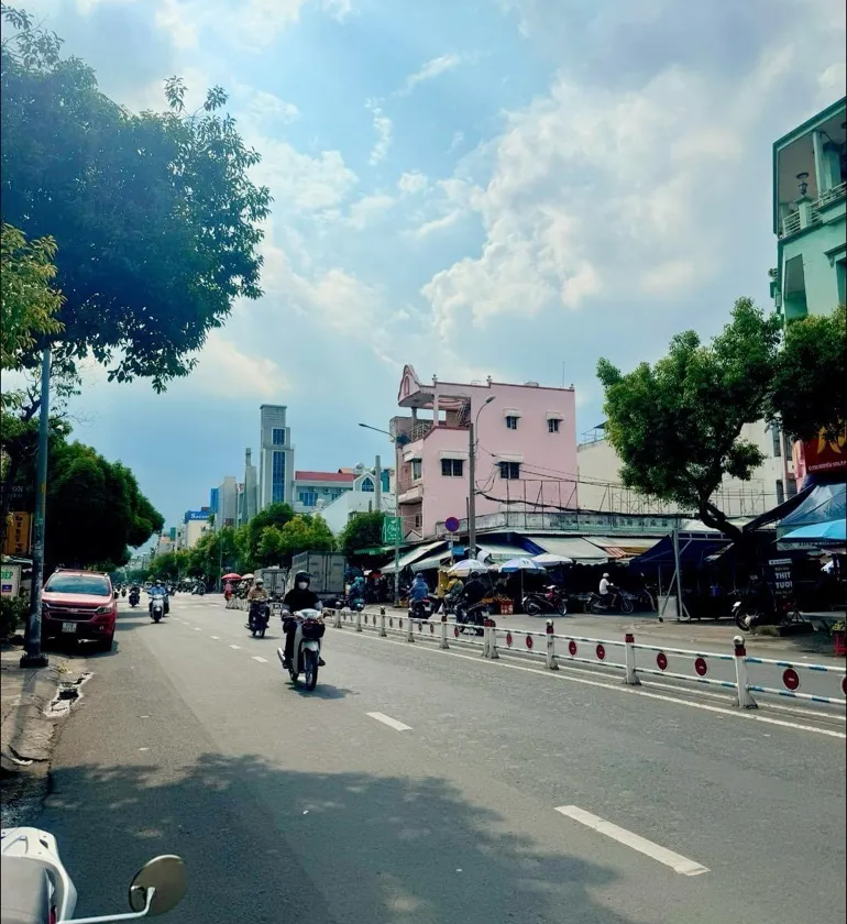 Cơ hội hiếm có sở hữu nhà mặt tiền đường Nguyễn Sơn, Phú Thọ Hòa giá tốt... Bán nhà mặt phố tại Phú Thọ Hòa, Hồ Chí Minh 01