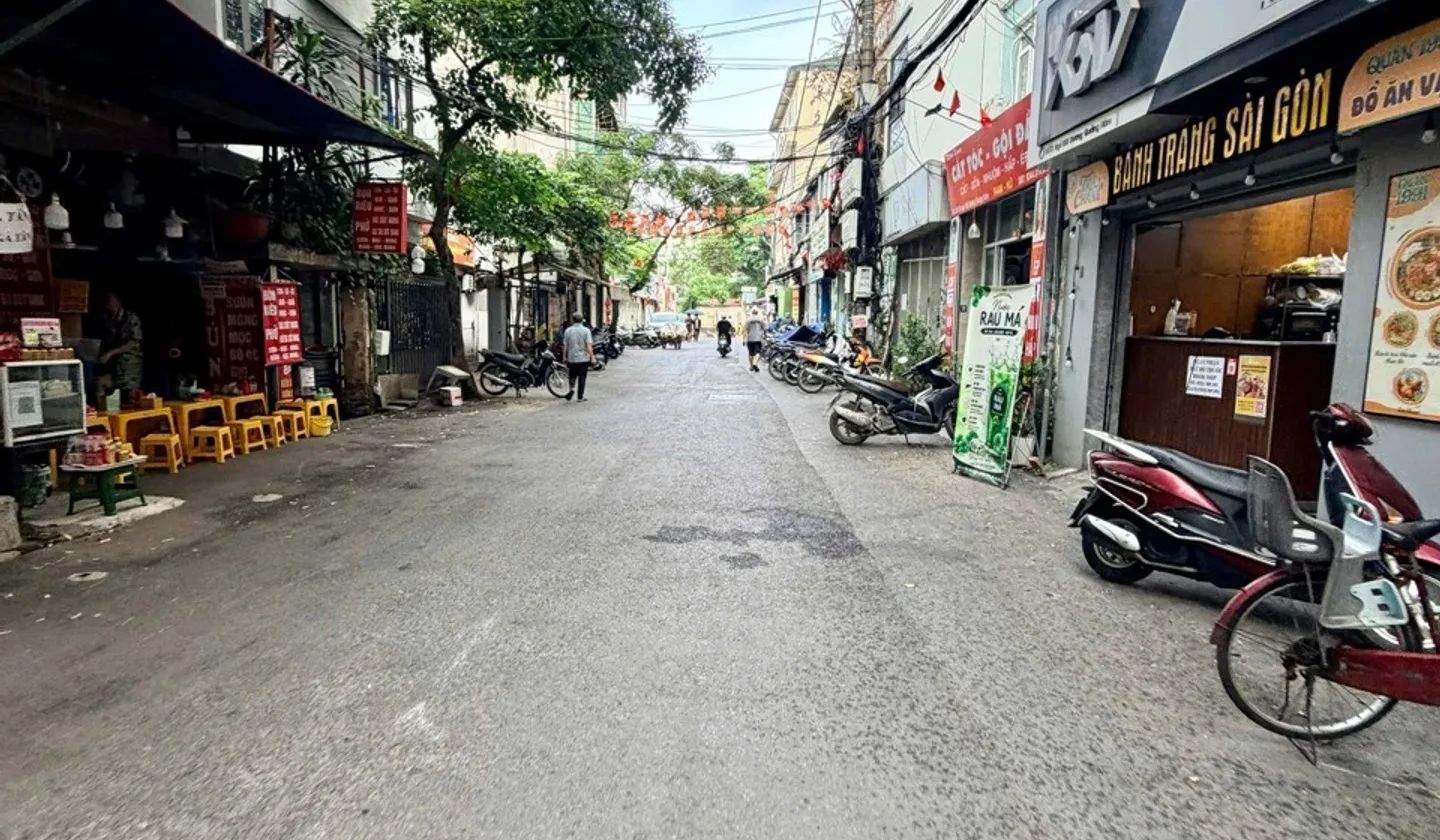 Nhà riêng 4 tầng, 60m2, 6 phòng ngủ tại phường Cầu Giấy, Hà Nội... Bán nhà riêng tại Cầu Giấy, Hà Nội 01