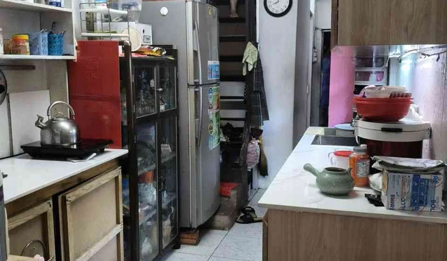 Bán nhà 2 tầng 3 phòng ngủ tại Quận 10, giá 5,4 tỷ... Bán nhà riêng tại Hòa Hưng, Hồ Chí Minh 01