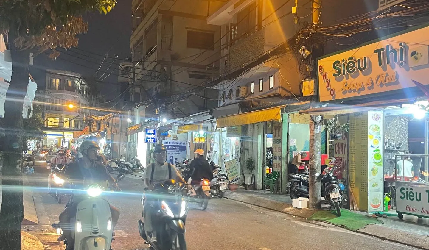 Nhà nhỏ xinh ngay Bùi Thế Mỹ, sẵn ở hoặc đầu tư, giá tốt... Bán nhà riêng tại Bảy Hiền, Hồ Chí Minh 01