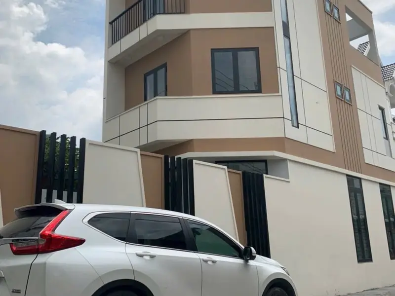 Nhà mặt phố 3 tầng 105m2 phường Long Trường, giá 6.6 tỷ... Bán nhà mặt phố tại Long Trường, Hồ Chí Minh 01