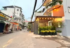 MẶT TIỀN HẺM KINH DOANH • CĂN GÓC 3 MẶT THOÁNG • CHỈ 10.X TỶ
📞 0979767487 – Gọi Thắng xem nhà 🏡... Bán nhà riêng tại Thông Tây Hội, Hồ Chí Minh 19