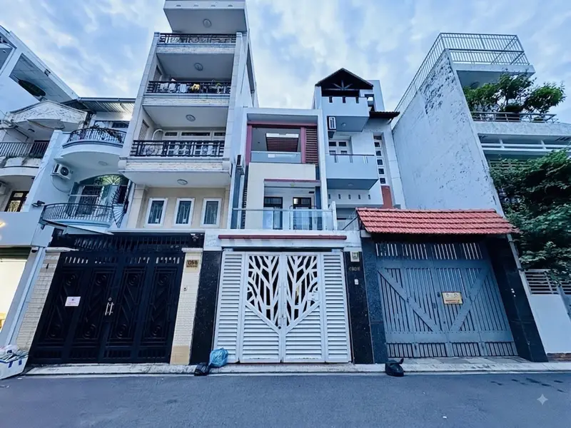 Nhà riêng 3 tầng diện tích 94m2 khu vực Nguyễn Kiệm phù hợp kinh doanh và ở... Bán nhà riêng tại Đức Nhuận, Hồ Chí Minh 01