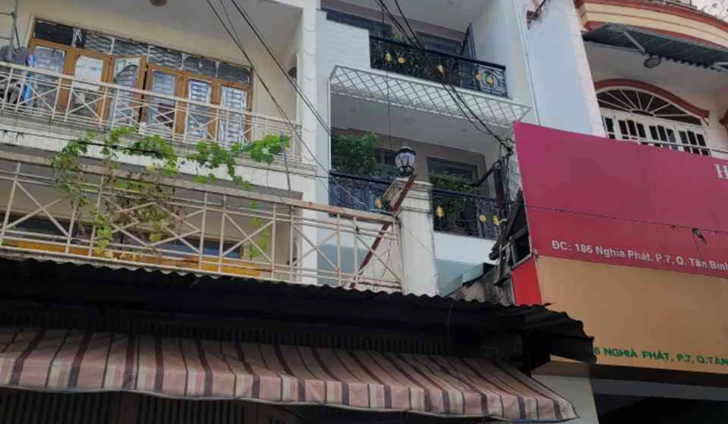 Bán nhà 3 tầng 5PN 5x22m gần chợ Nghĩa Phát Tân Bình giá 15.9 tỷ... Bán nhà mặt phố tại Tân Sơn Nhất, Hồ Chí Minh 01