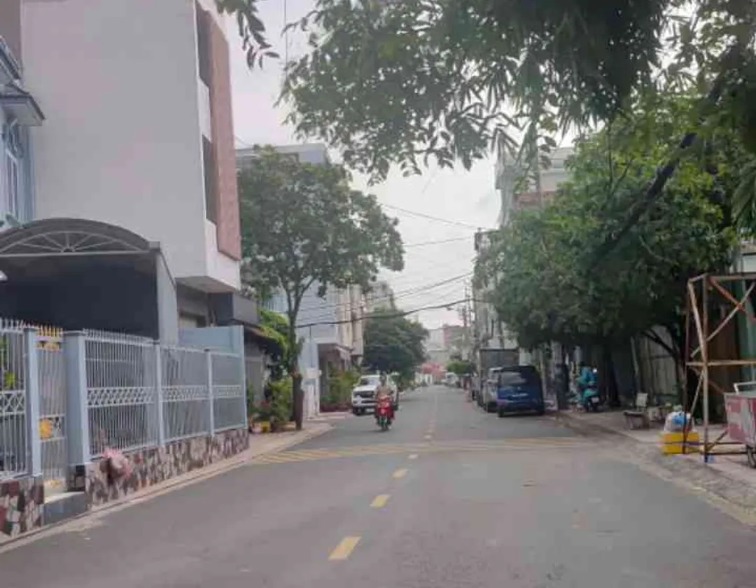 Bán đất mặt tiền 5m tại khu dân cư Thăng Long, diện tích 189.9m², giá hấp dẫn... Bán đất tại An Lạc, Hồ Chí Minh 01