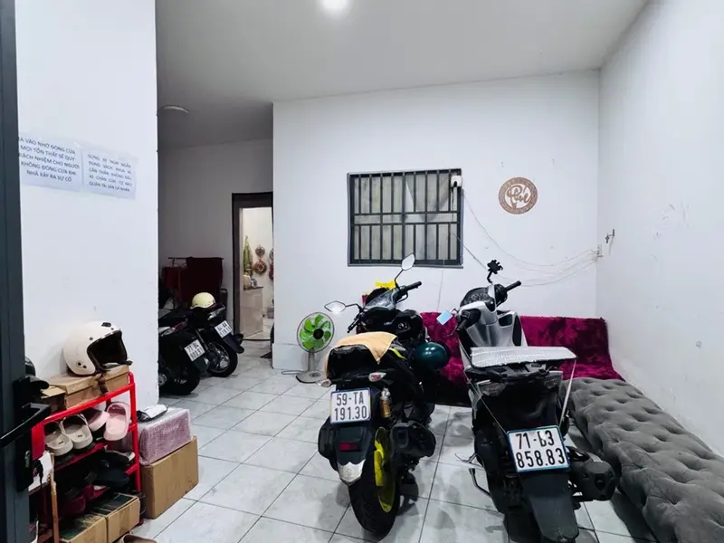 Nhà 2 tầng hẻm ba gác gần mặt tiền, Phú Nhuận, 60m2... Bán nhà riêng tại Phú Nhuận, Hồ Chí Minh 01