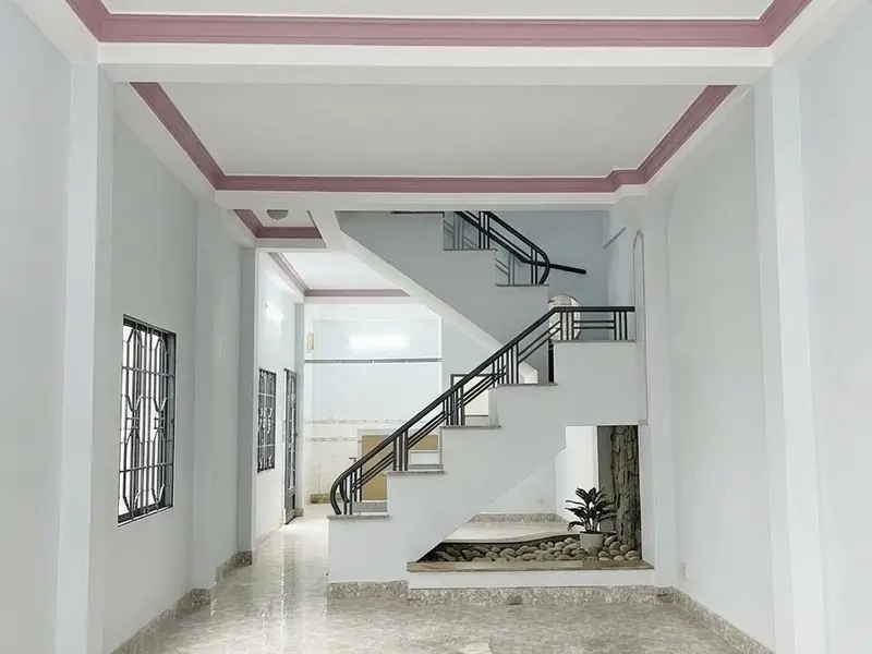 Nhà Tân Phú hiếm bán - Nghiêm Toản, 3 tầng ở ngay - KD, ngang hơn 4m - dài 18m - 10 tỷ.... Bán nhà mặt phố tại Tân Phú, Hồ Chí Minh 01