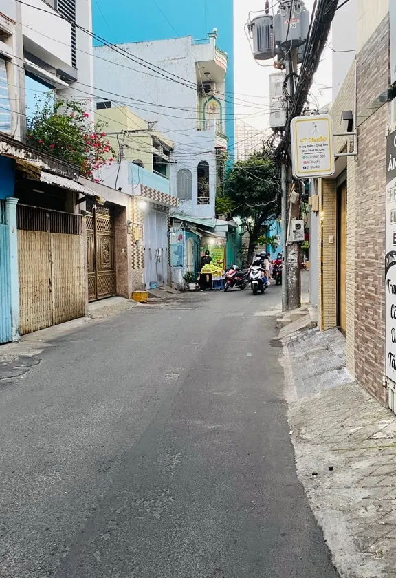 Cơ hội siêu tốt tại trung tâm Tân Bình... Bán owner_side tại Tân Hòa, Hồ Chí Minh 01