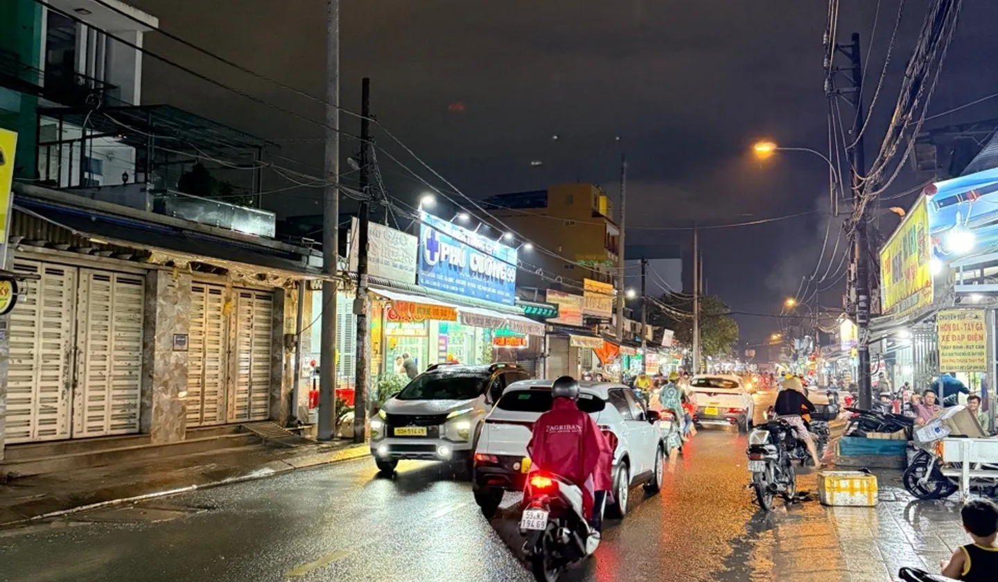 Nhà mặt tiền rộng, kinh doanh đỉnh tại Phường Tân Tạo... Bán nhà mặt phố tại Tân Tạo, Hồ Chí Minh 01