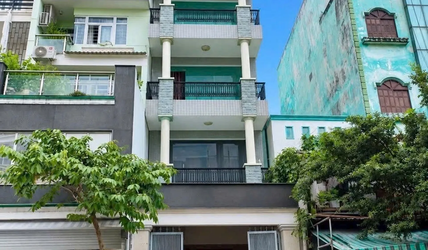 Cơ hội vàng sở hữu nhà mặt phố 6 tầng tại Quận 7 với giá tốt... Bán nhà mặt phố tại Tân Thuận, Hồ Chí Minh 01