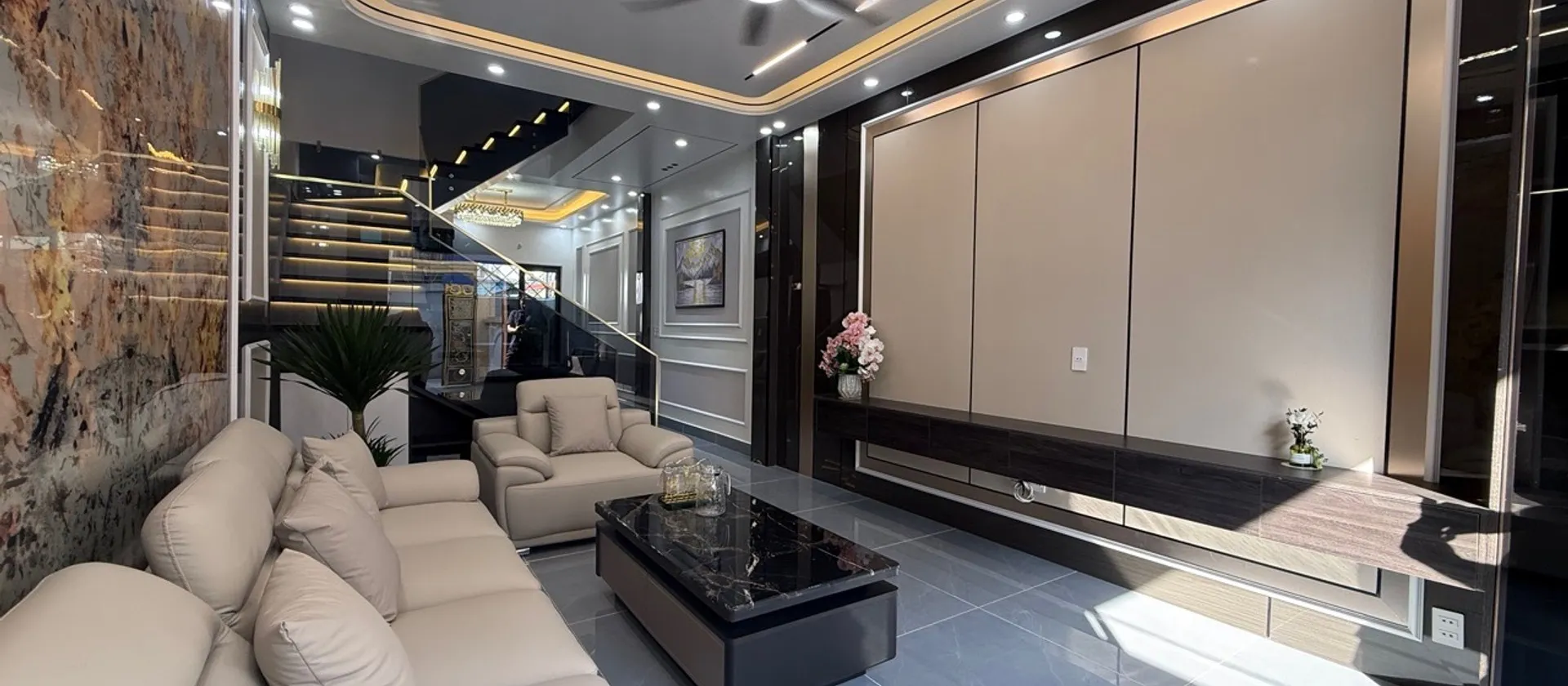 🏡 BÁN NHÀ 3 TẦNG TÂN CỔ ĐIỂN 82m2– SÂN CỔNG RIÊNG – Ô TÔ NGỦ TRONG NHÀ... Bán nhà riêng tại An Hải, Hải Phòng 01