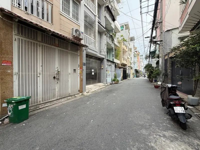 Nhà 4 Tầng Phú Nhuận - Căn Hộ Dịch Vụ Thu Nhập Cao... Bán nhà riêng tại Phú Nhuận, Hồ Chí Minh 01