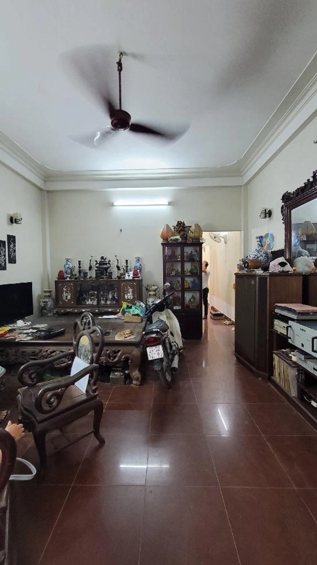CẦN BÁN KHU HOÀNG MAI - YÊN TĨNH - ĐANG CÓ KHÁCH THUÊ - GIAO THÔNG THUẬN TIỆN. tại Hà Nội 01