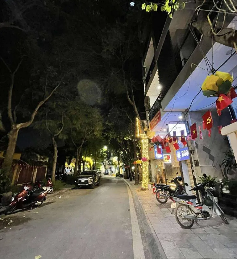 MP Nhạc TRỊNH CÔNG SƠN
VIEW TRỰC DIỆN HỒ TÂY, LÔ GÓC MT ĐẸP NỞ HẬU... Bán nhà mặt phố tại Tây Hồ, Hà Nội 01