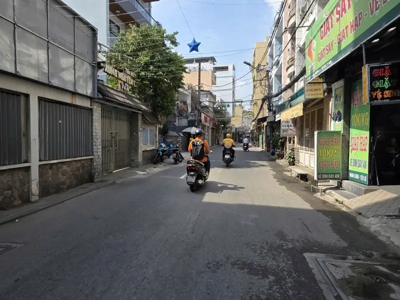 Siêu phẩm toà nhà 5 tầng gần Quận 10 giá hấp dẫn... Bán nhà riêng tại Tân Hòa, Hồ Chí Minh 01
